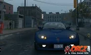 Una carroza azul.