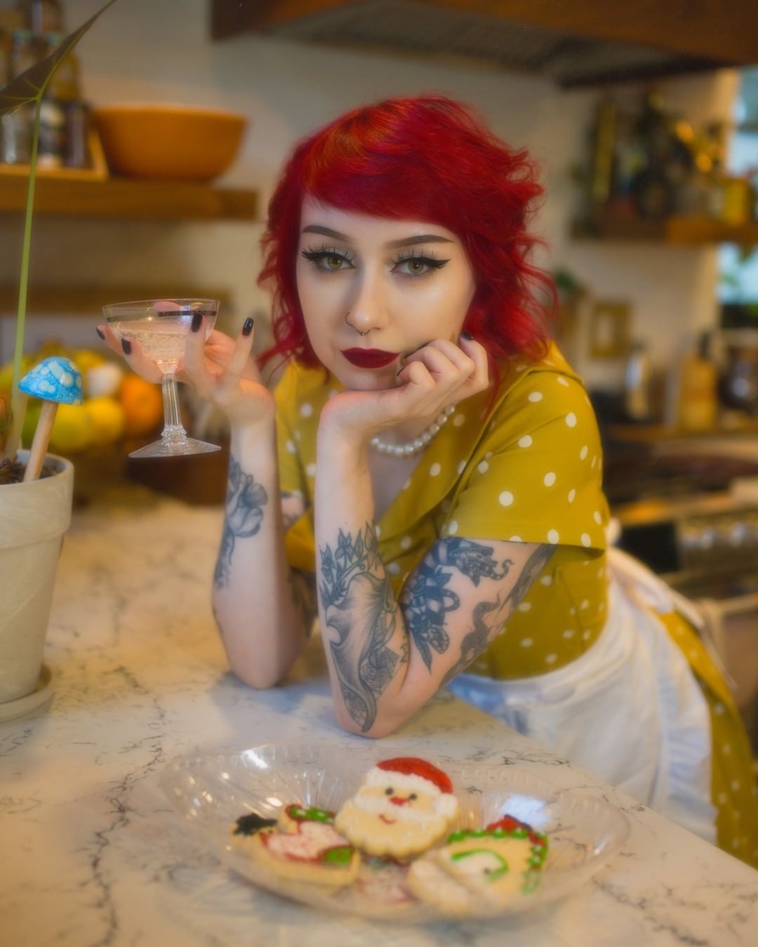 Watchgirlsplay React