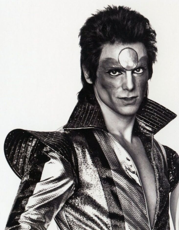 [洋書] David Bowie: A Portrait David Bowie : A Portrait 1973 song book + photos : Pleasures