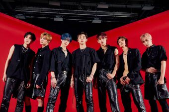 Amazon.co.jp: NCT 威神V WayV テン BAD ALIVE フォトブック