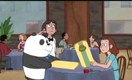 A picture of Panda and Lucy ordering food.