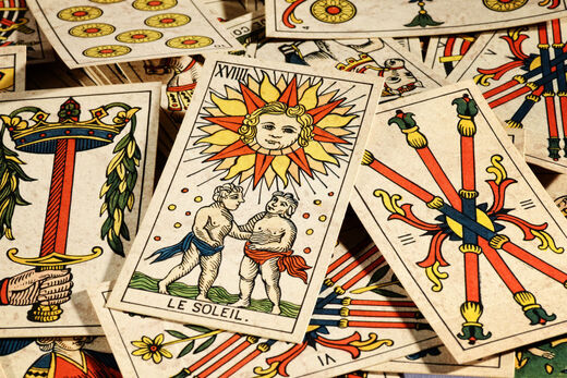 Tarot.jpg