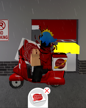 ROBLOX Work At a Pizza Place Box Action Figure Delivery Driver Chef Scooter Job