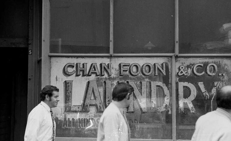 Oettli, M. C. (1947). Chan Foon Laundry [35 mm photography]. 35mm-106248-F. https://ndhadeliver.natlib.govt
