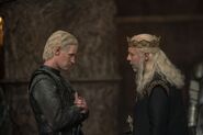 Daemon godzi się z bratem w czwartym odcinku
