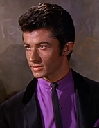 George Chakiris as Bernardo