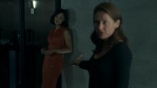 Theresa greets Sizemore to Charlotte