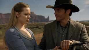 Teddy teaching Dolores to shoot - The Stray