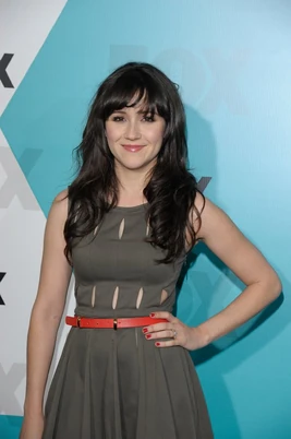 Shannon Woodward