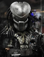 Predator Legendary Scale Bust