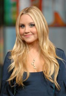Amanda-bynes-measurments.jpg