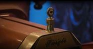 The hood ornament of the Stutz Laszlo.