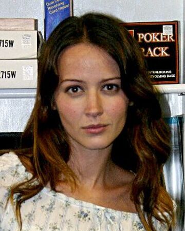 Amy Acker Whedonverse Fandom Actress amy acker didn't set out to become a genre actress. amy acker whedonverse fandom