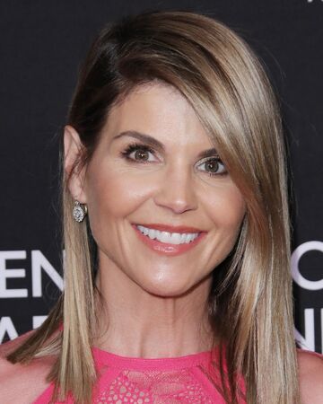 Lori Loughlin When Calls The Heart Wiki Fandom