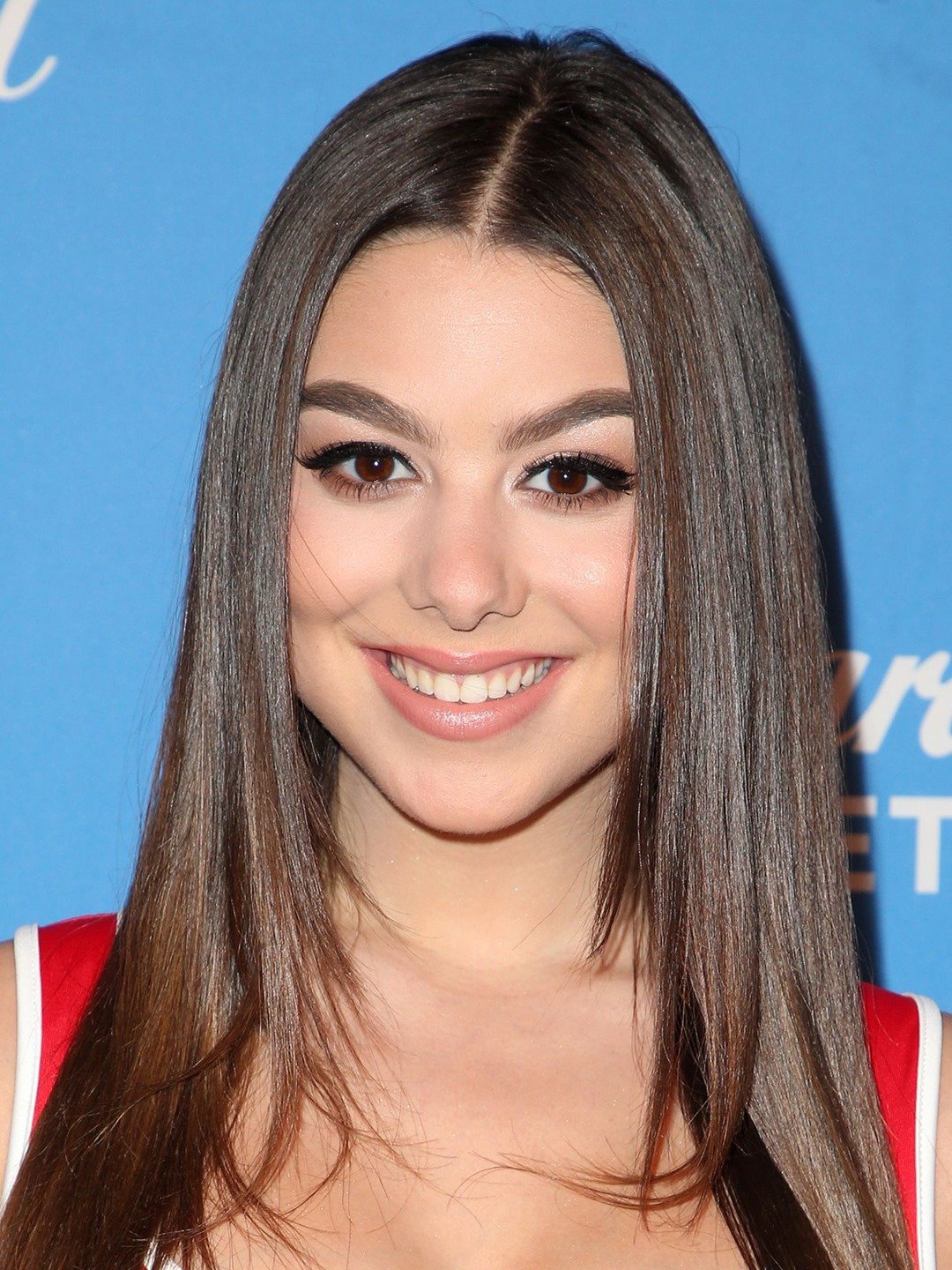 Kira Kosarin Height