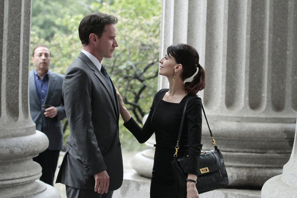 White Collar Season 4 Finale Recap – Peter Arrested, Neal's Dad Is