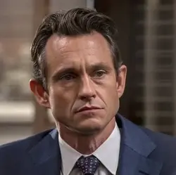 Nolan Price.webp (16 KB) Nolan Price