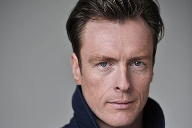 Toby Stephens, Black Sails Wiki