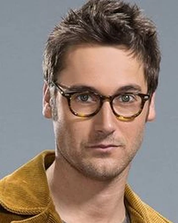 Tom Keen Whumpapedia Wiki Fandom Ryan ashwell, he was born in 1997 and created the sports glasses. tom keen whumpapedia wiki fandom