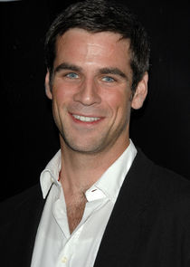 Eddie Cahill - Wikipedia