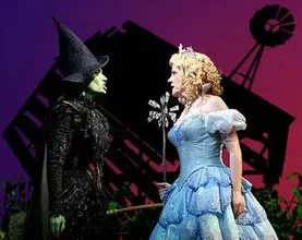 (L-R) Idina Menzel & Helen Dallimore