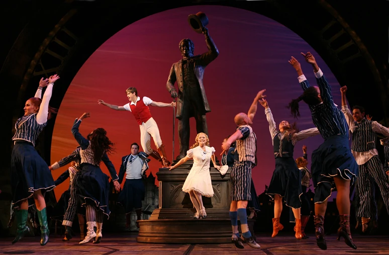 Wicked trivia: What scale multiplier was used for Shiz University sets?