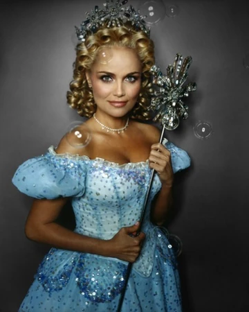 Glinda Upland Wicked Wiki Fandom