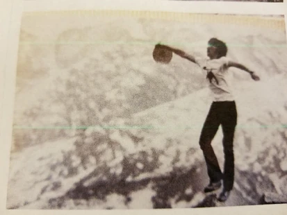 7756.jpeg (184 KB) Dave 1976 mountain Freestyle catch
