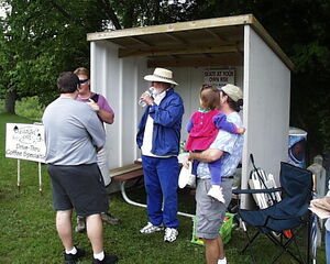 Jon and Faye meeting Steady Ed Headrick in 2001