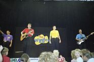 the wiggles 1998 tour