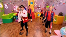 HereComesTheBigRedCar(TheCaptain'sJacket)91