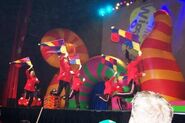 The Wiggly Dancers in the 2003-2005 Tour