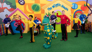 Dippy Do Dinosaur Dance