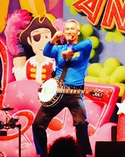 Anthony and his six-string banjo