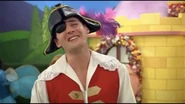 Captain Feathersword crying in Dorothy the Dinosaur's Travelling Show!