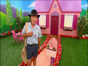 DonthePostman
