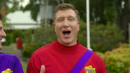 Simon singing "Toot Toot, Chugga Chugga, Big Red Car" in "Wiggle Wiggle Wiggle!"