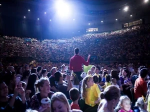 Simon in the audience