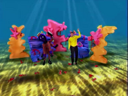 Henry'sUnderwaterBigBand(1999)3.png (727 KB)