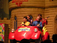 The Big Red Car in "Pop Go The Wiggles Live!"