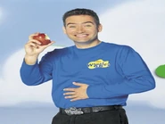 Anthony eating apple in 1998 promo picture