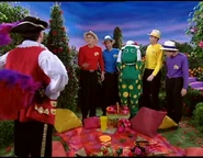 AtPlay41.jpg (61 KB)