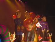 Murray, Captain and The Other Wiggles balloons