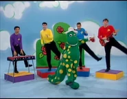 D.O.R.O.T.H.Y.(MyFavouriteDinosaur)-1998(Titleless)2.png (484 KB)