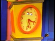Wigglehouse Clock moving its eyes