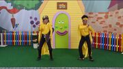 SuperWiggles18