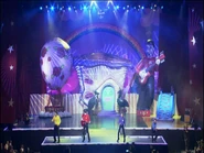 2006 version (Wiggledancing! Live In Concert)