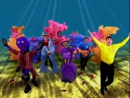 Henry'sUnderwaterBigBand(1999)28.png (745 KB)