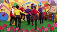 Ring-A-Ring O'Rosy