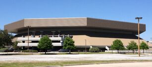 UNO Lakefront Arena (cropped)